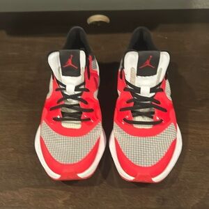 Men’s - Jordan Air Zoom 85 Runner 'Chicago' - Lightly Used - Size 11.5